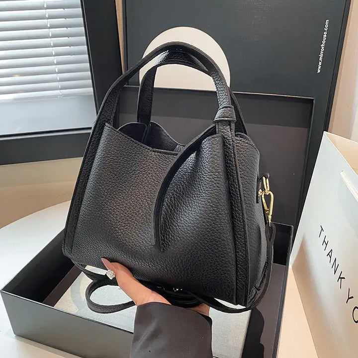 Italienisch Inspirierte Personalisierte Schlichte Ein-Schulter Achsel Bucket Bag Retro Umhängetasche im Korbdesign - Damenmode online kaufen | Isabell Boutique