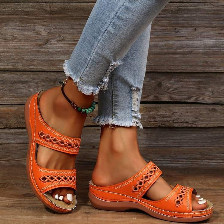 Neue Damen Plateau-Pantoletten mit Muffin-Sohle für den Frühling - Damenmode online kaufen | Isabell Boutique