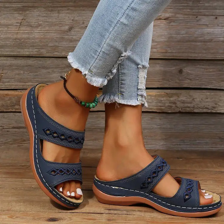Neue Damen Plateau-Pantoletten mit Muffin-Sohle für den Frühling - Damenmode online kaufen | Isabell Boutique