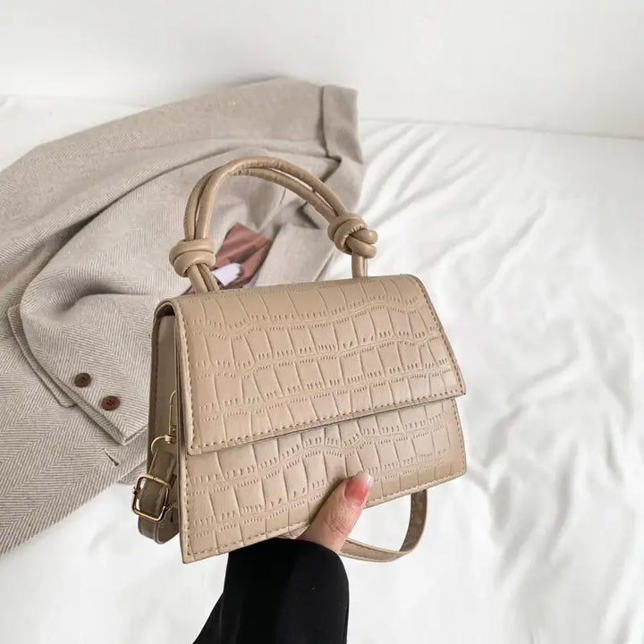 Beigefarbene Handtasche in Kroko-Optik, Stilvoll, mit Tragegriff, IsabellBoutique030