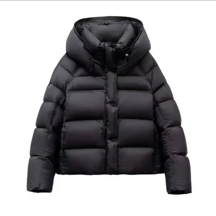 Schwarze Daunenjacke mit Kapuze, gesteppt, Wintermode, IsabellBoutique030