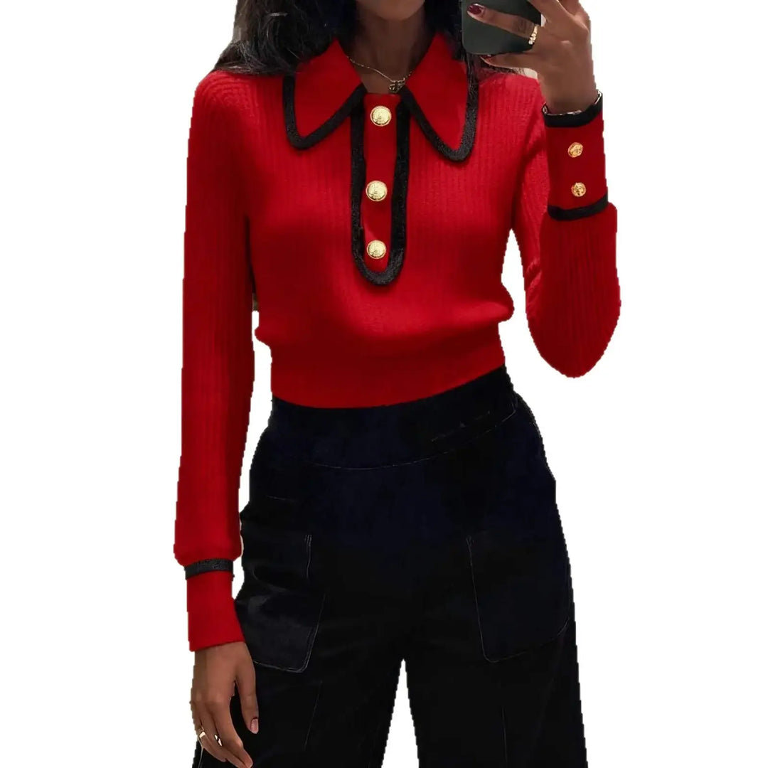 Roter Damen-Pullover mit Knöpfen, schwarzem Kragen und Manschetten. IsabellBoutique030