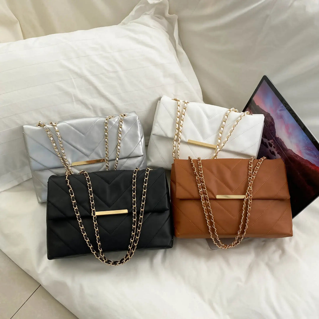 Schlichte Tragbare Lässige Modische Crossbody-Tasche mit Diamantstickerei und Kettenriemen - Damenmode online kaufen | Isabell Boutique