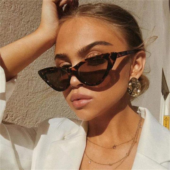 Damen Sonnenbrille im Leopardenmuster, Cat-Eye-Stil, IsabellBoutique030