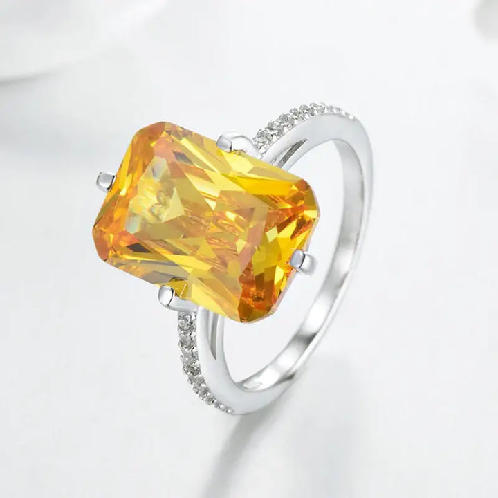 Luxuriöser Rechteckiger Zirkonring mit Edelsteinbesatz - Damenmode online kaufen | Isabell Boutique