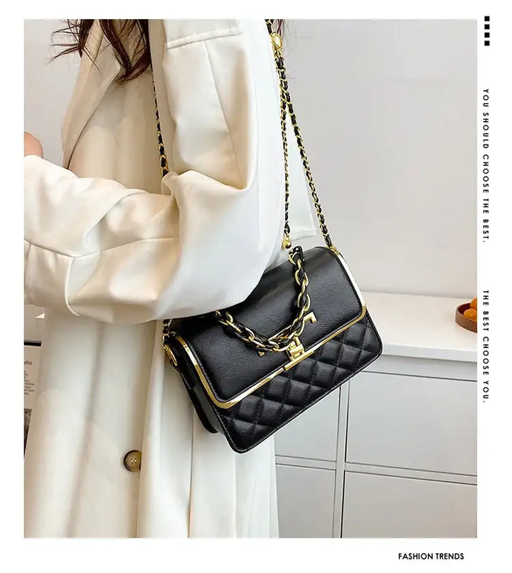 Handtasche mit Diamantkette – Elegante und Stilvolle Schultertasche - Damenmode online kaufen | Isabell Boutique