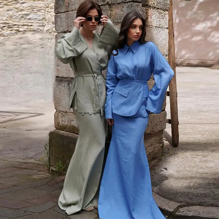 Modische Damenmode: blaue und grüne Zweiteiler mit Röcken. IsabellBoutique030