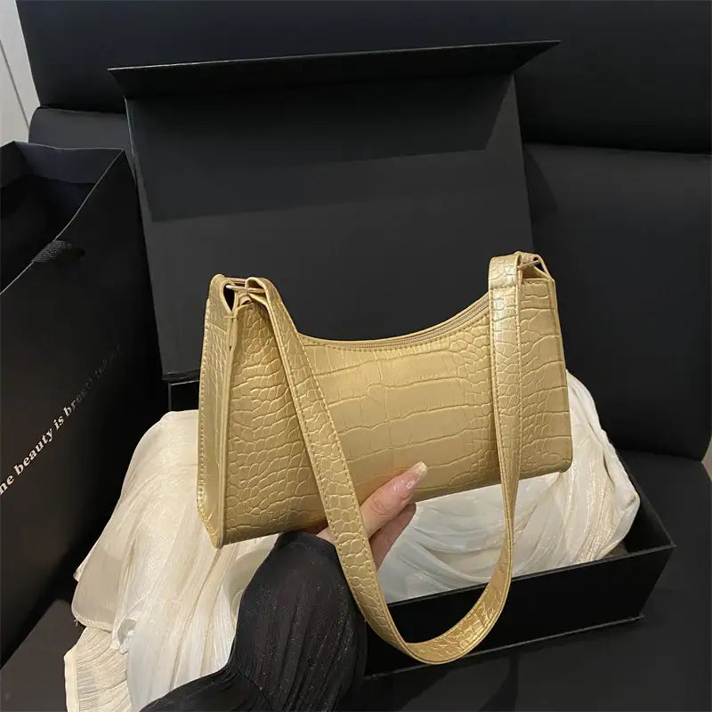 French-style Minimalist Textured Fashionable Tote And Shoulder Bag - Damenmode online kaufen | Isabell Boutique