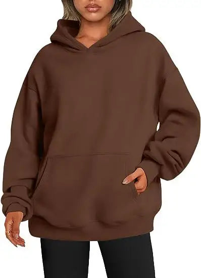 Damen Hoodie mit Taschen – Modisches Einfarbiges Oversize Sweatshirt mit Kapuze - Damenmode online kaufen | Isabell Boutique