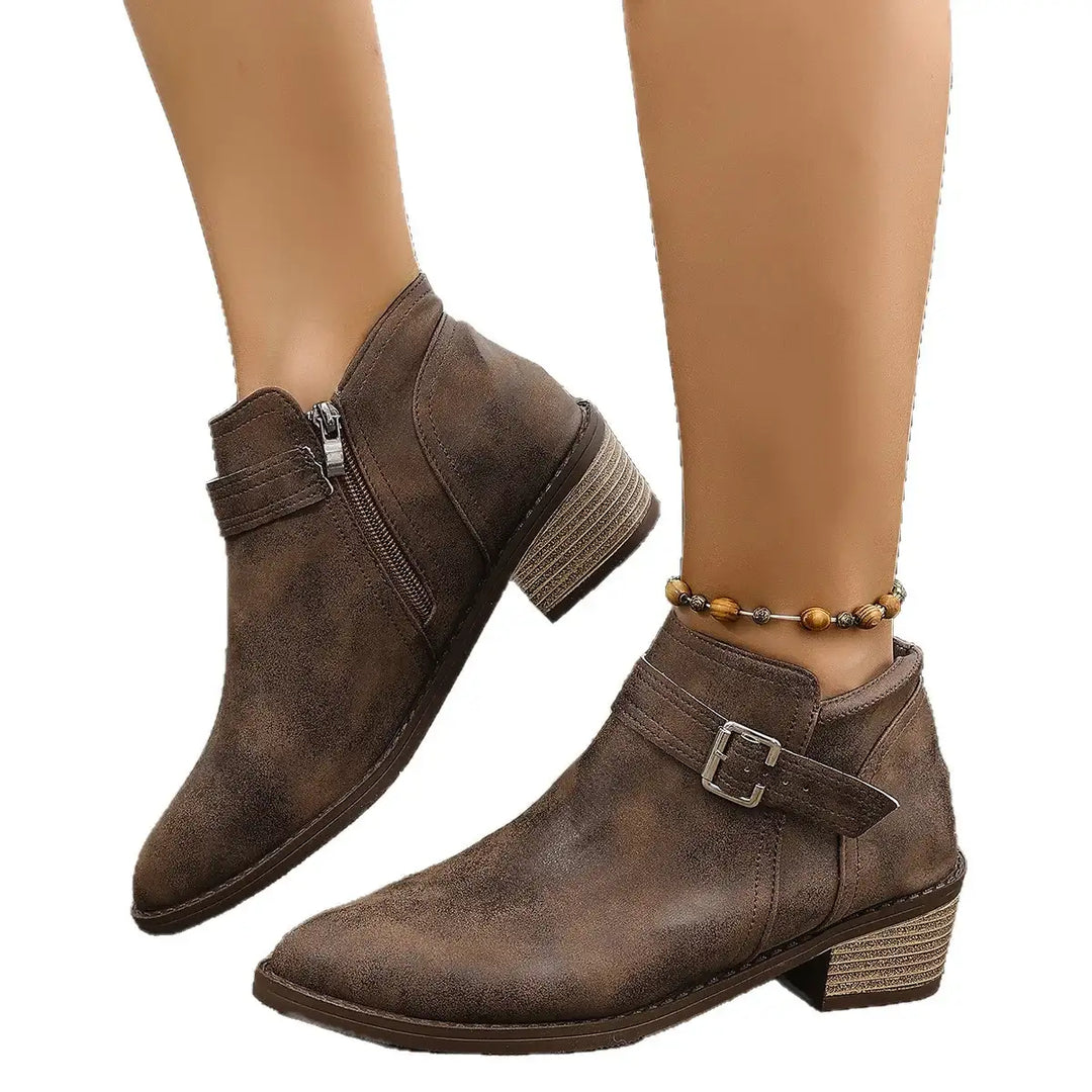 Braune Stiefeletten mit Schnalle und Reißverschluss, Damen Schuhmode von IsabellBoutique030