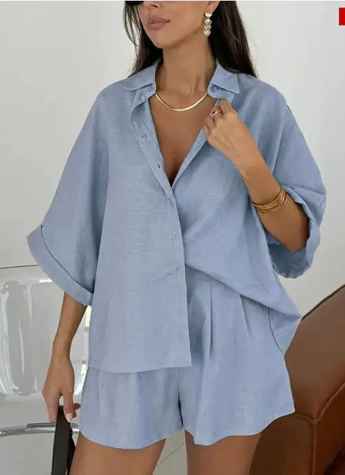 Modisches Damen-Zweiteiler-Set mit Polokragen, Halbarm-Oberteil und Shorts - Damenmode online kaufen | Isabell Boutique