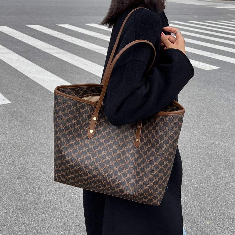 Damen Schultertasche mit Großem Fassungsvermögen – Vielseitige Pendler Tote Bag - Damenmode online kaufen | Isabell Boutique
