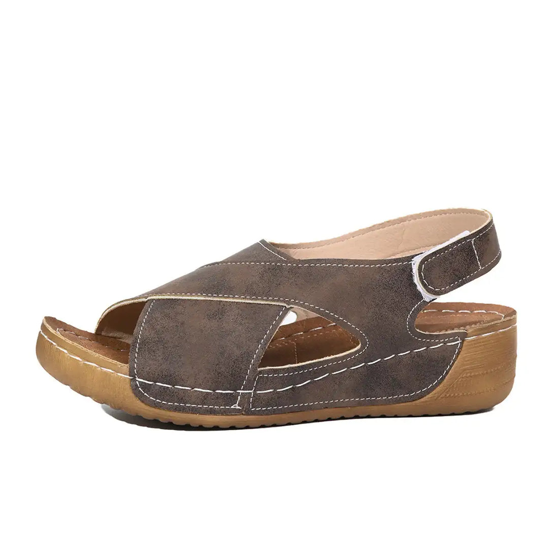Modische Damen Plateau-Sandalen im Römischen Stil – Perfekt für Strand &amp; Alltag - Damenmode online kaufen | Isabell Boutique