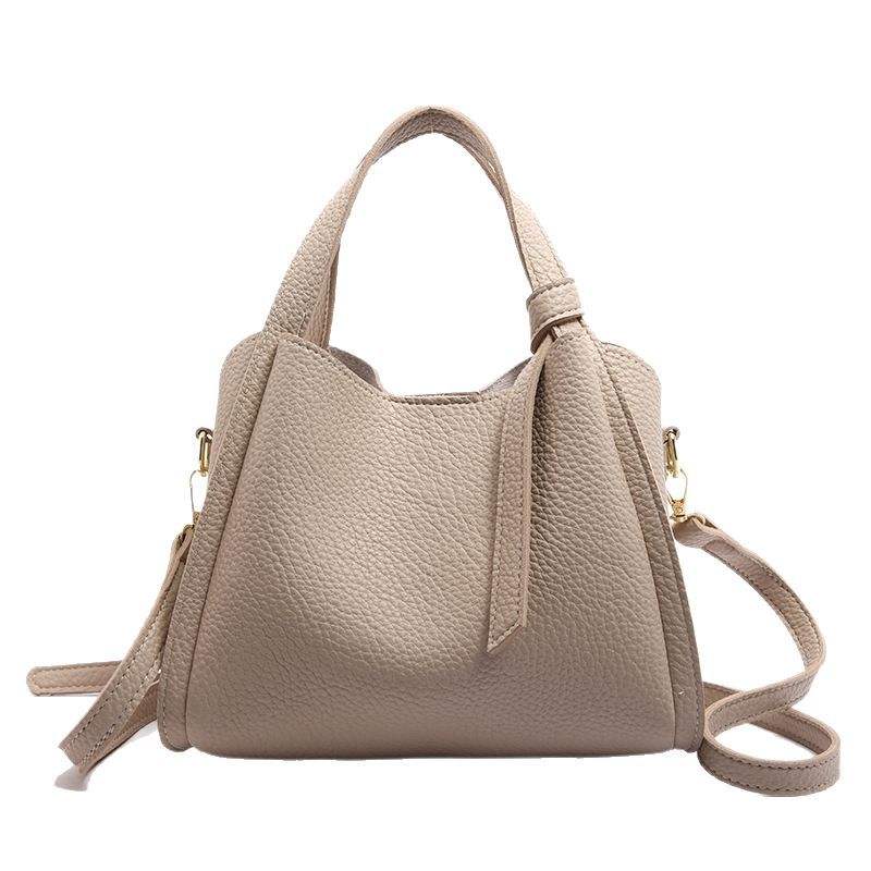 Italienisch Inspirierte Personalisierte Schlichte Ein-Schulter Achsel Bucket Bag Retro Umhängetasche im Korbdesign - Damenmode online kaufen | Isabell Boutique