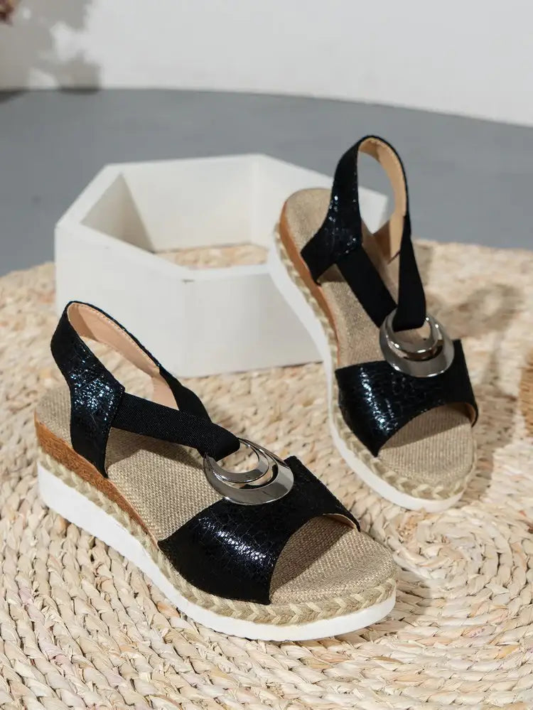 Sommerliche Damen Keilsandalen mit Hanfseil-Design und Peep-Toe - Damenmode online kaufen | Isabell Boutique