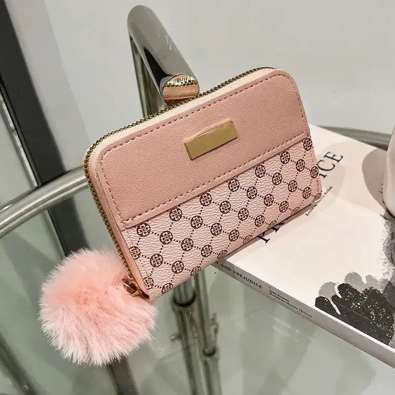 Rosa Damen-Geldbörse mit geometrischem Muster, Reißverschluss und flauschigem Pompon, elegant