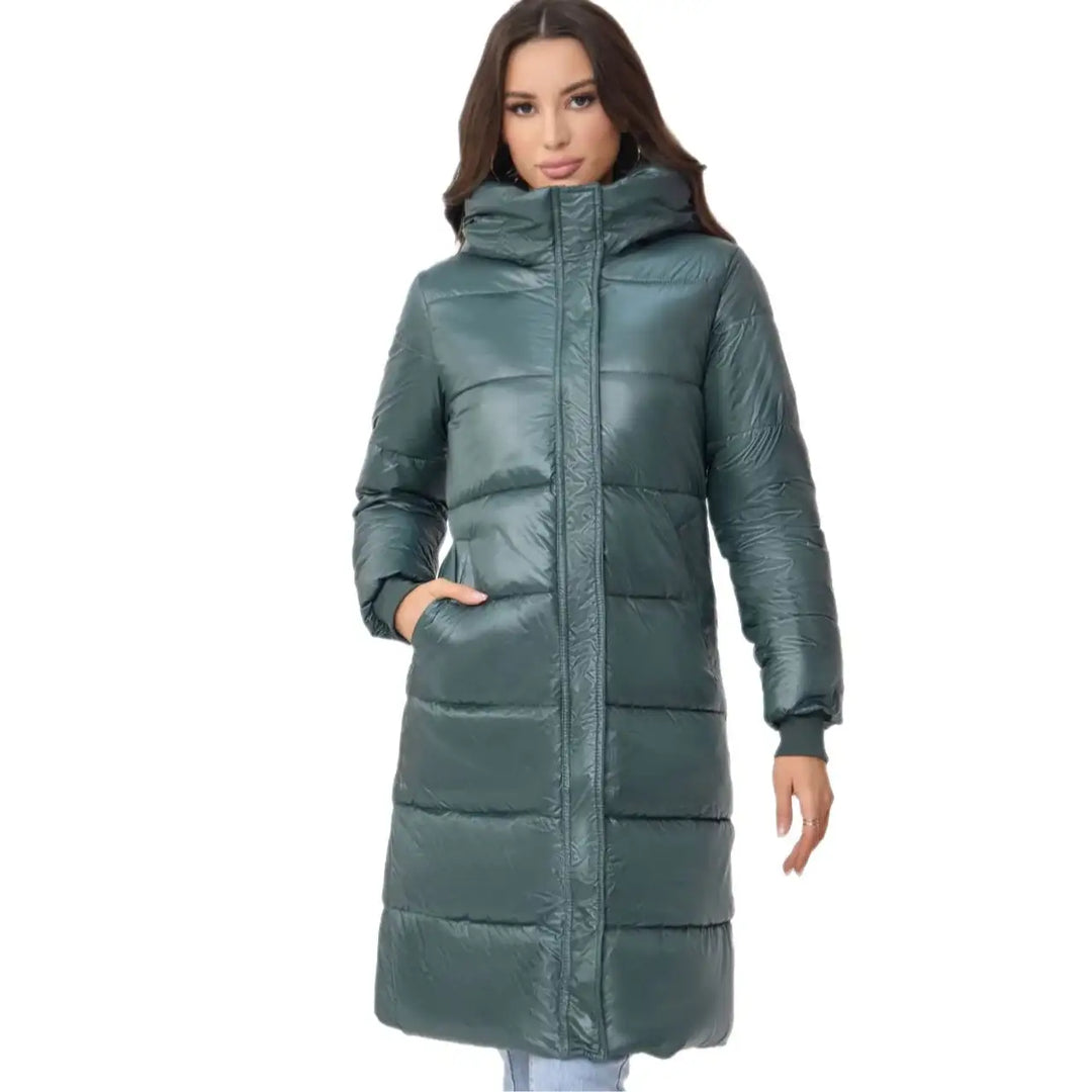 Damen Daunenmantel in Grün mit Kapuze, Steppjacke bei IsabellBoutique030