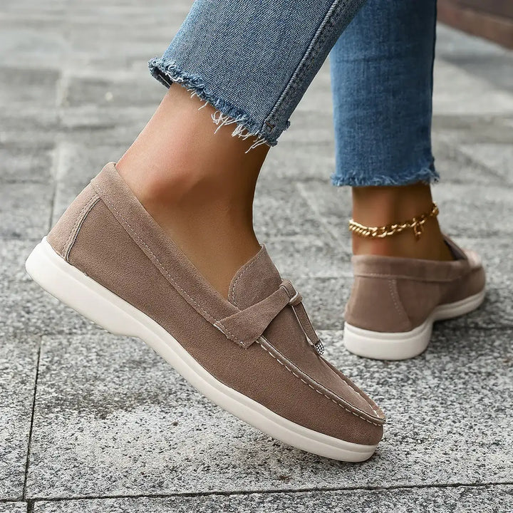 Flache Damen Slipper im Loafer-Stil mit Quasten - Damenmode online kaufen | Isabell Boutique