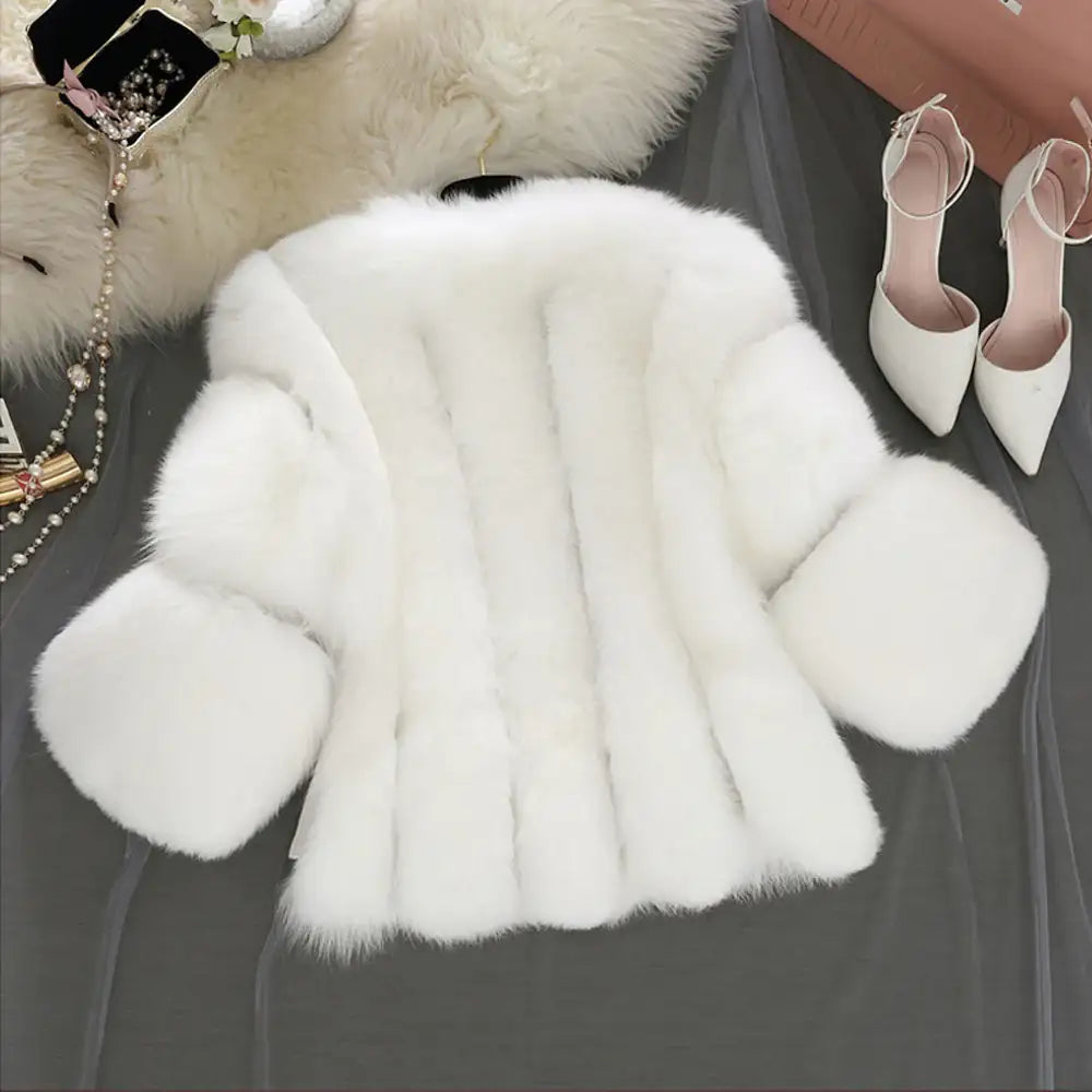 Weißer Fellmantel für Damen, flauschig, elegant, IsabellBoutique030