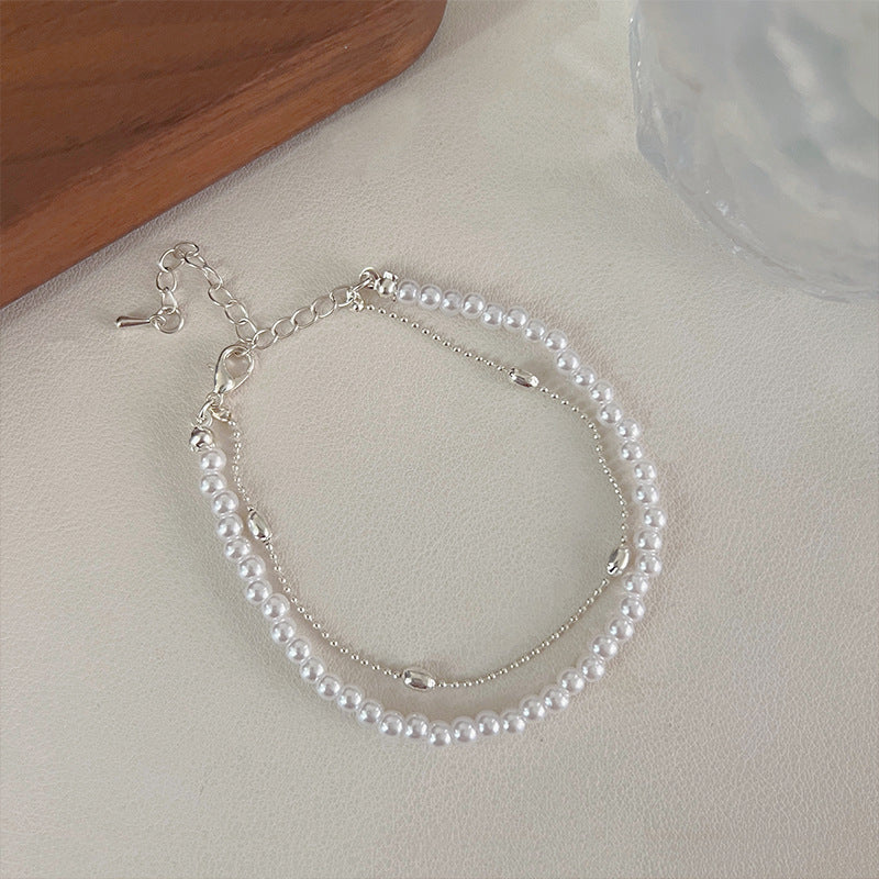 Elegantes Perlenarmband in Weiß mit Silberkette, perfekt für Damenmode, IsabellBoutique030