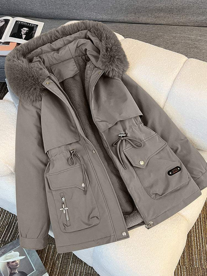 Grauer Damen-Winterparka mit Kapuze ve Fellkragen. Warm gefüttert, stylisch, IsabellBoutique030