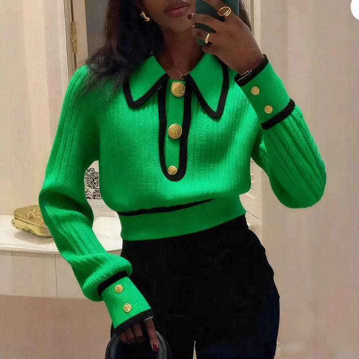 Grüne Strickjacke mit schwarzen Akzenten und Knöpfen, Damenmode von IsabellBoutique030.