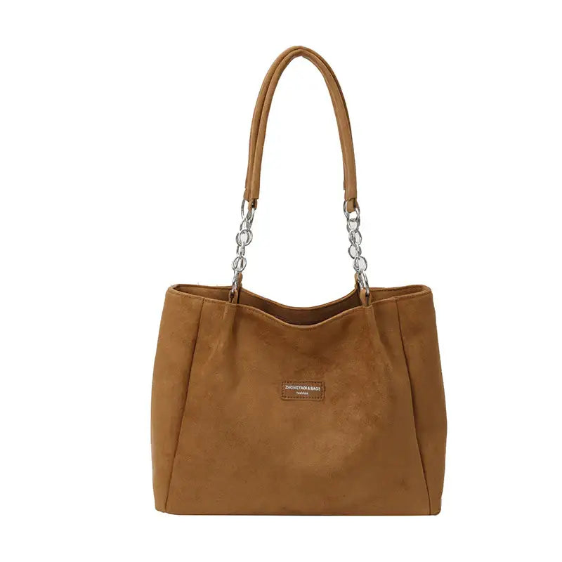 Braune Handtasche aus Wildleder mit silberner Kette, IsabellBoutique030