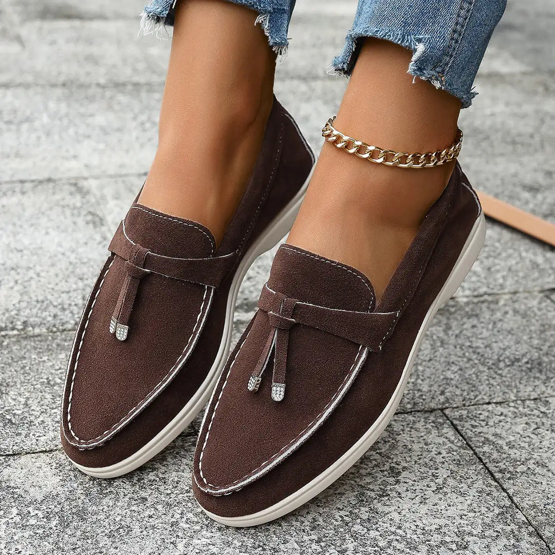 Flache Damen Slipper im Loafer-Stil mit Quasten - Damenmode online kaufen | Isabell Boutique
