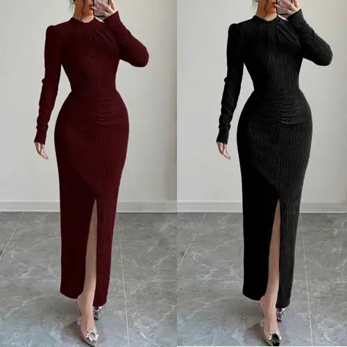 Figurbetontes Etuikleid mit Rundhalsausschnitt, taillierter Passform und Schlitz - Damenmode online kaufen | Isabell Boutique
