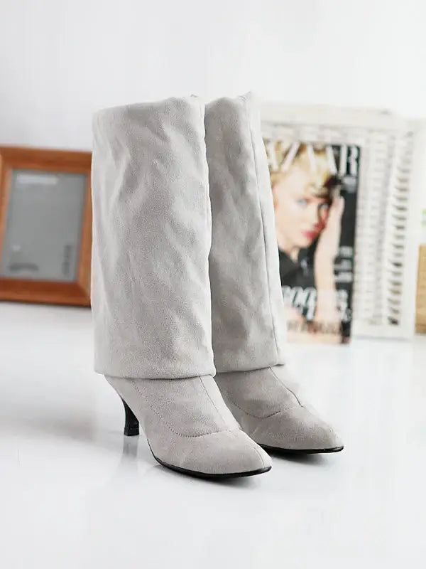 Damen Wildlederstiefel in Übergröße mit hohem Schaft - Damenmode online kaufen | Isabell Boutique