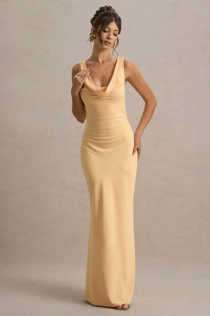 Elegantes, rückenfreies Premium-Satin-Kleid in Slim-Fit mit Meerjungfrau-Schnitt - Damenmode online kaufen | Isabell Boutique