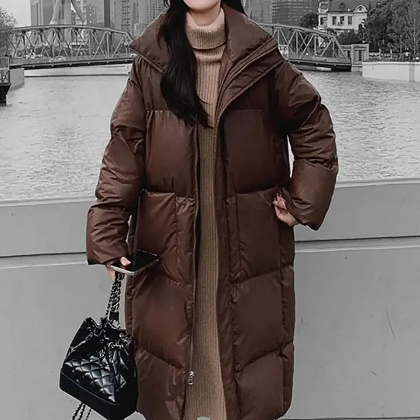 Braune Steppjacke, Wintermantel mit Kapuze und Stehkragen, stilvoll, IsabellBoutique030