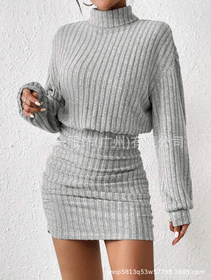 Langarm-Strickanzug mit hohem Kragen und Rippstrick-Design - Damenmode online kaufen | Isabell Boutique