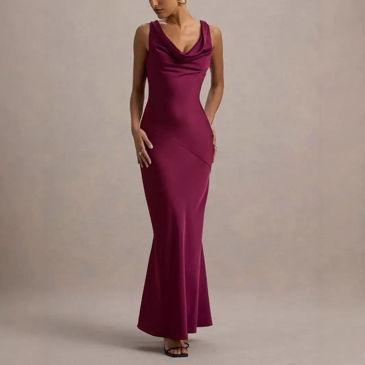 Elegantes, rückenfreies Premium-Satin-Kleid in Slim-Fit mit Meerjungfrau-Schnitt - Damenmode online kaufen | Isabell Boutique