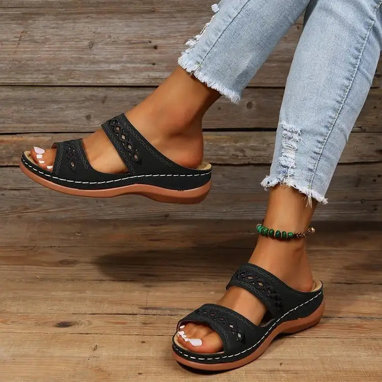 Neue Damen Plateau-Pantoletten mit Muffin-Sohle für den Frühling - Damenmode online kaufen | Isabell Boutique
