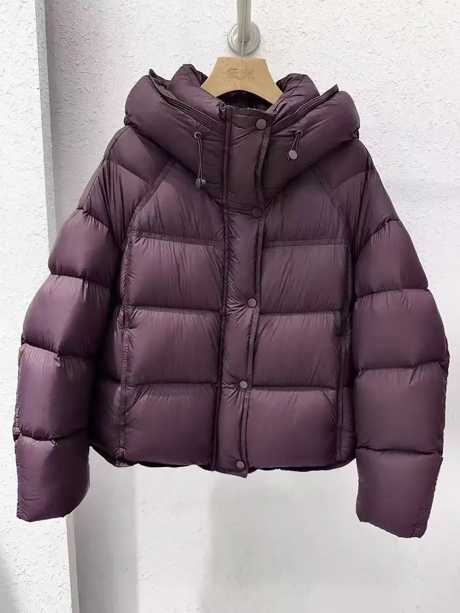 Damen Daunenjacke in Pflaume mit Kapuze, gesteppt, IsabellBoutique030