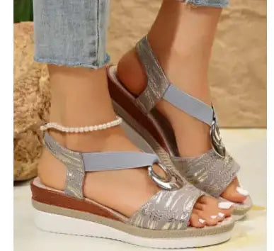 Damen Plateau-Keilsandalen im Römischen Stil mit Peep-Toe - Damenmode online kaufen | Isabell Boutique