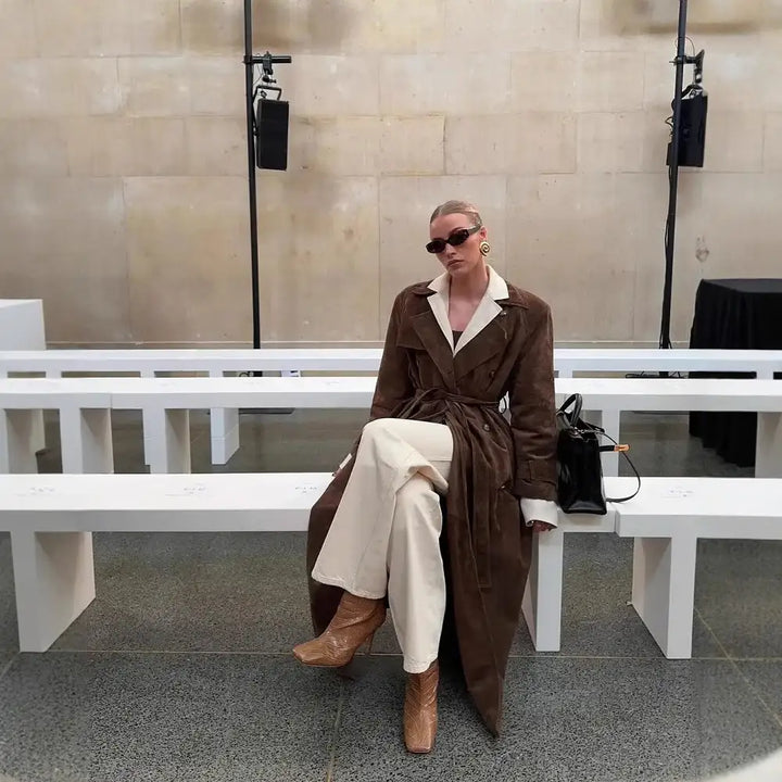 Damen-Trenchcoat im europäischen und amerikanischen Stil mit Doppelknopfleiste und Reverskragen - Damenmode online kaufen | Isabell Boutique
